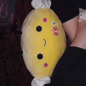 Bumblebee squishmallow